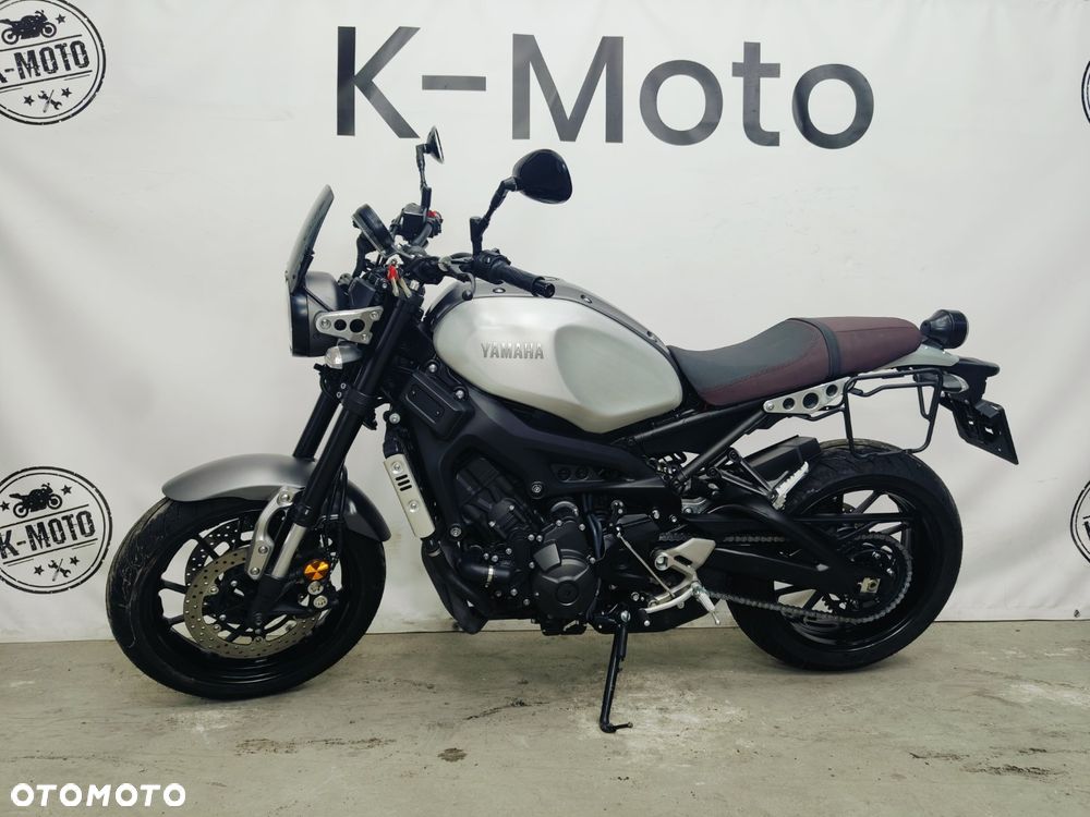 Yamaha XSR - 18