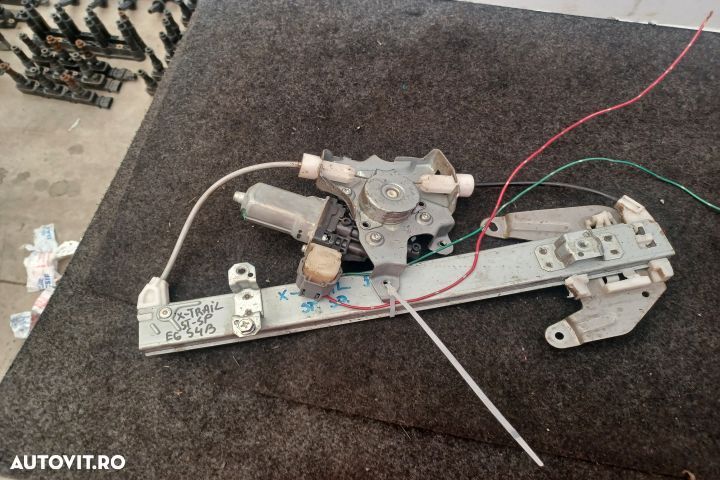 Macara geam spate stanga electrica Nissan X-Trail T31 [2007 - 2011] C - 4
