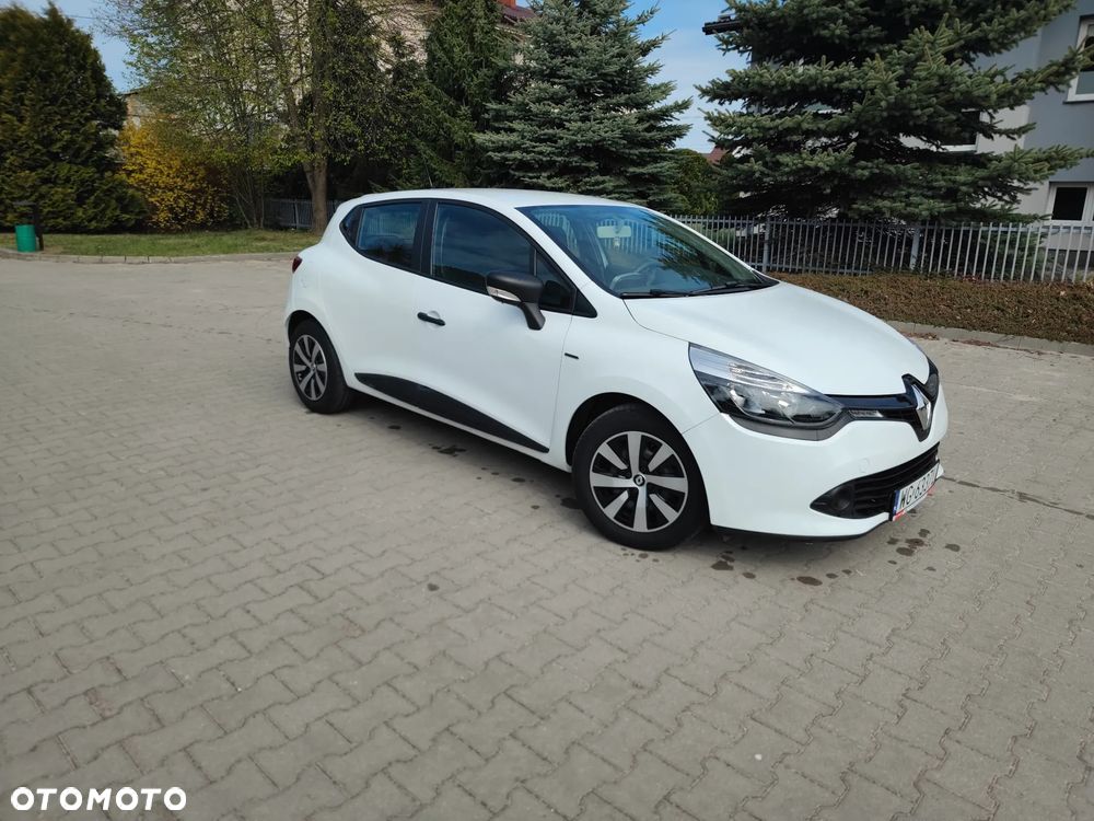 Renault Clio - 1