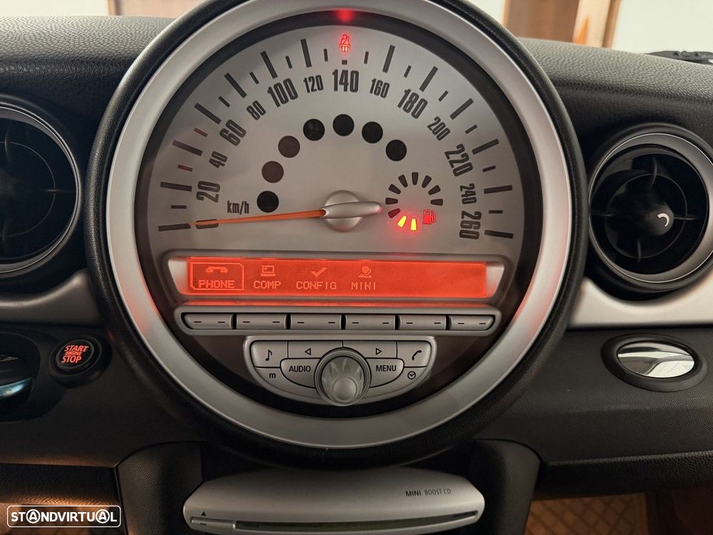 MINI 3 Portas One - 14