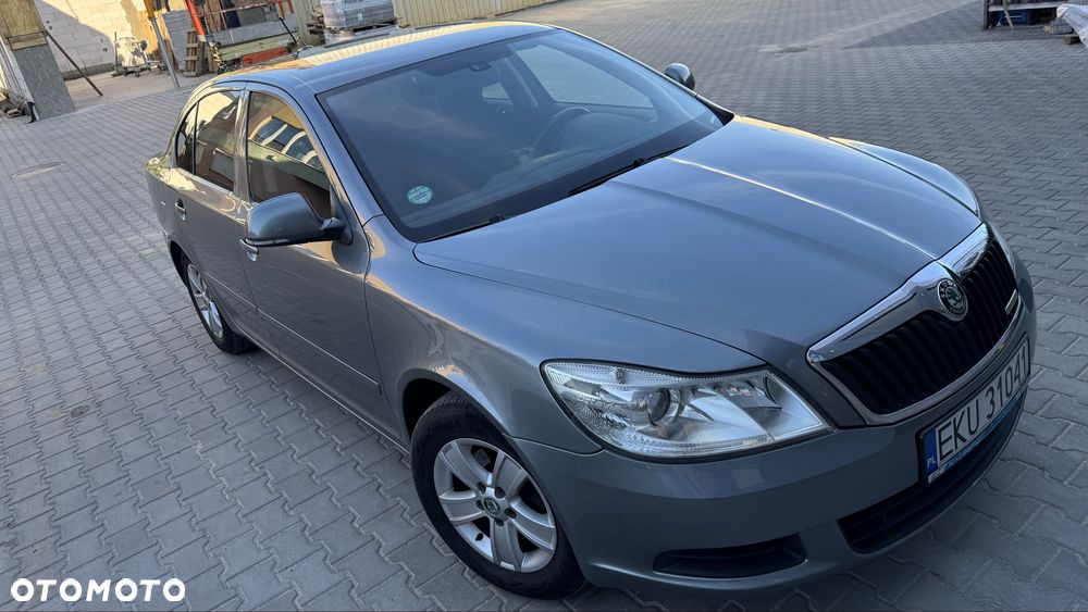 Skoda Fabia - 8