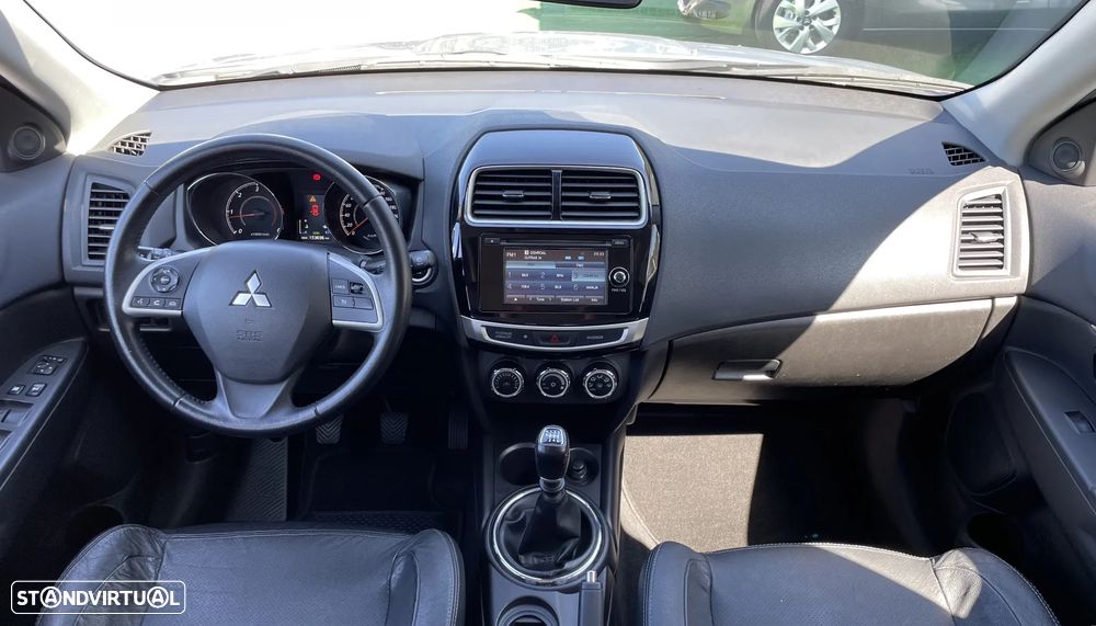 Mitsubishi ASX 1.8 DI-D Intense - 10