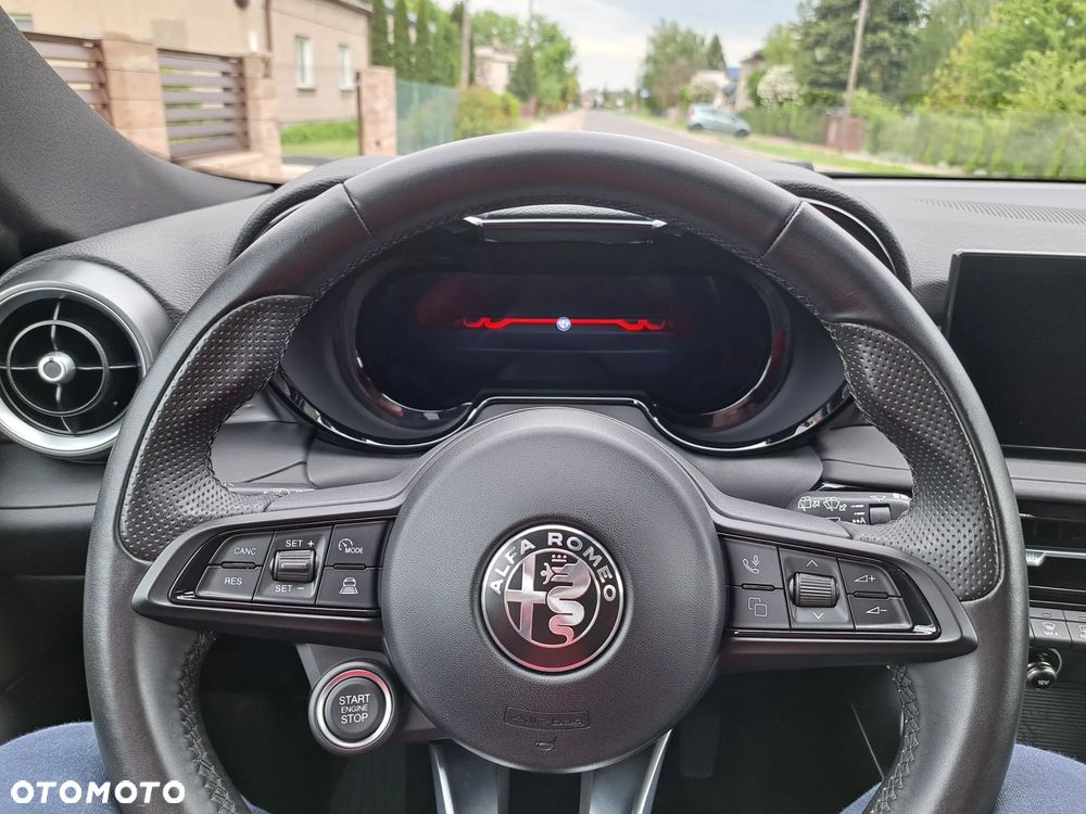 Alfa Romeo Tonale 1.5 T4 GSE mHEV Super DCT - 23