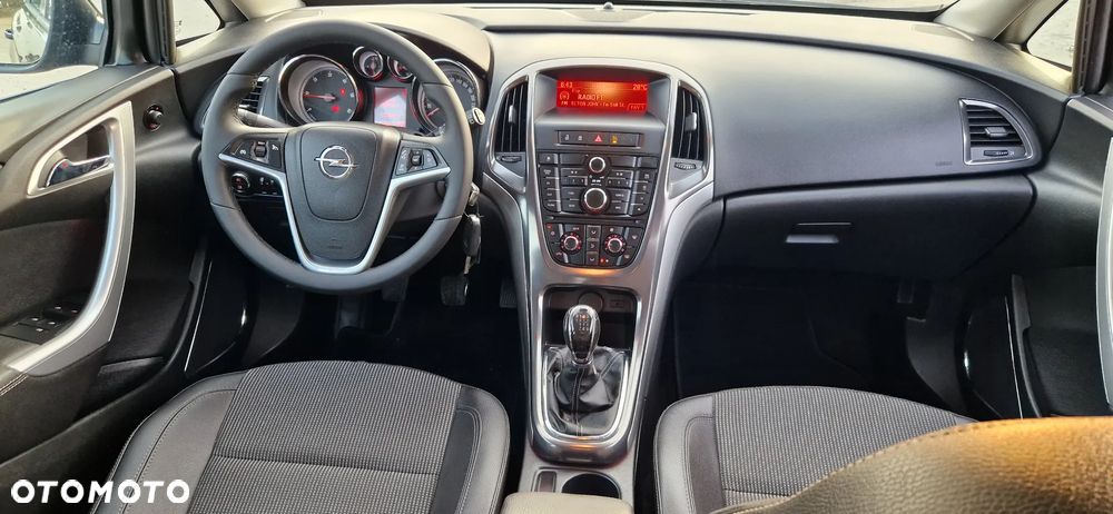 Opel Astra IV 1.7 CDTI Cosmo - 9