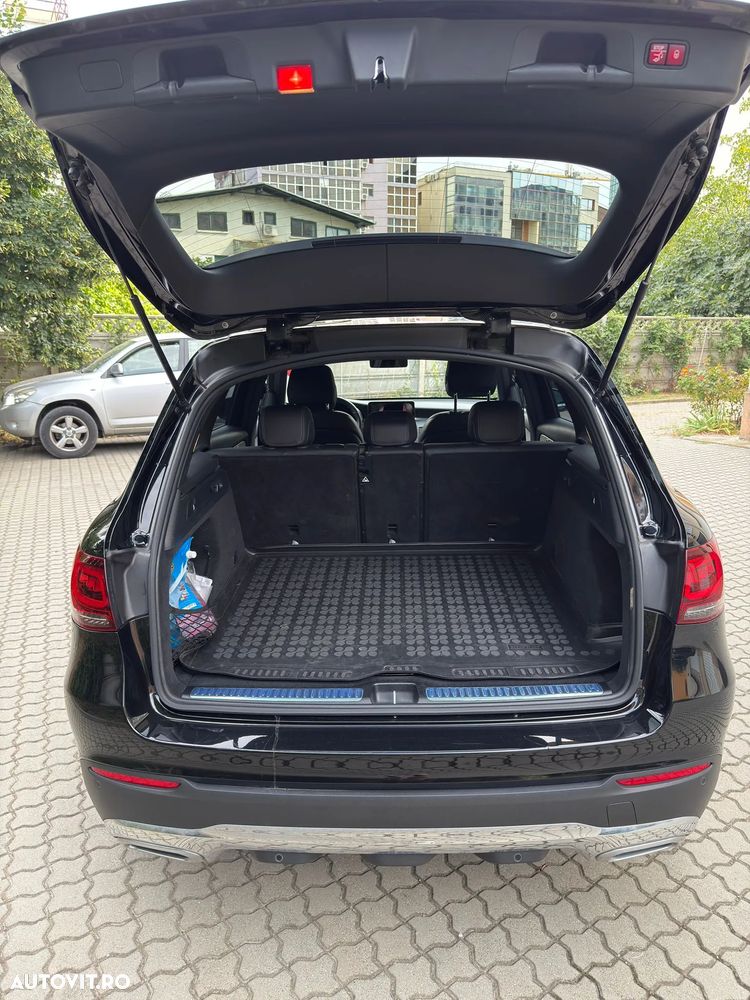 Mercedes-Benz GLC 300 4MATIC 9G-TRONIC AMG Line - 6