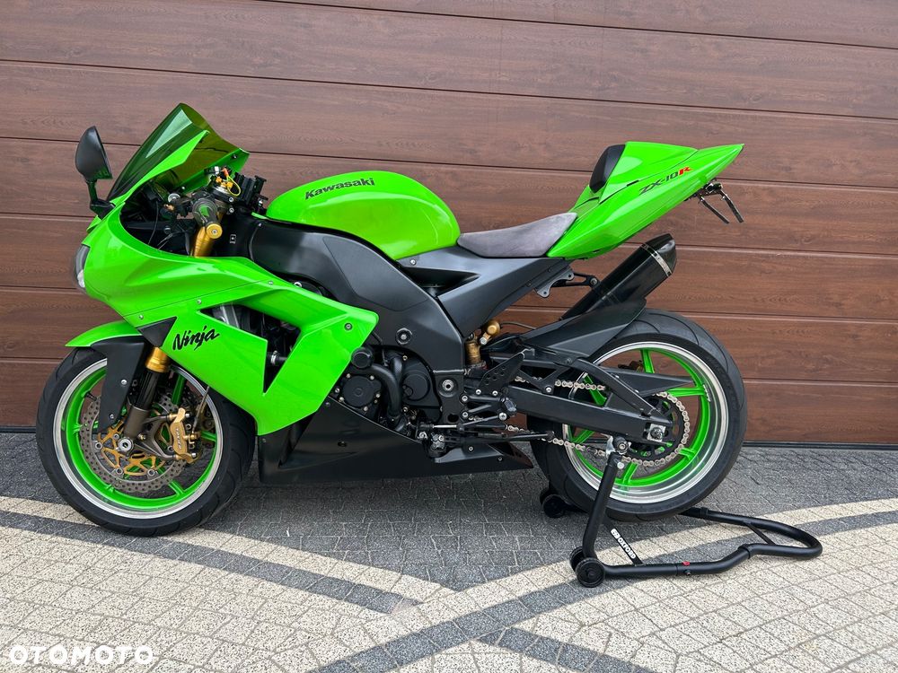 Kawasaki ZX - 3