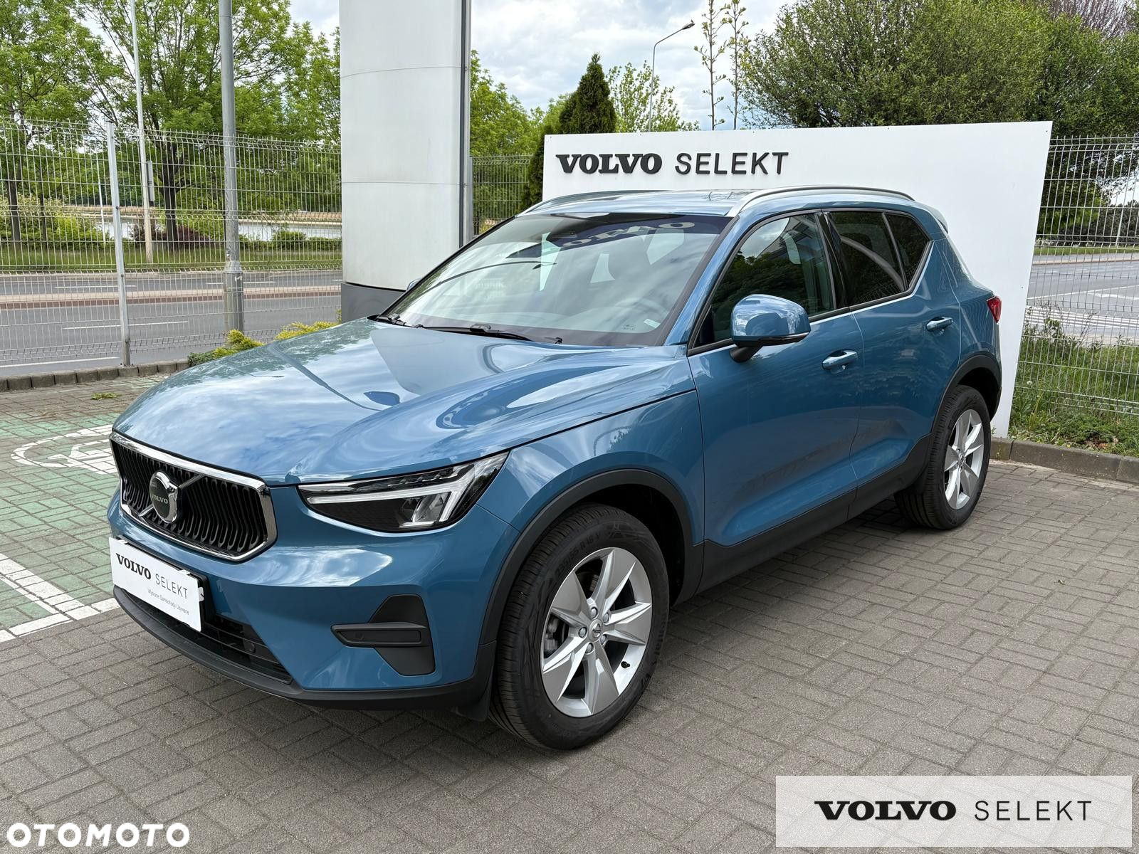 Volvo XC 40 - 4