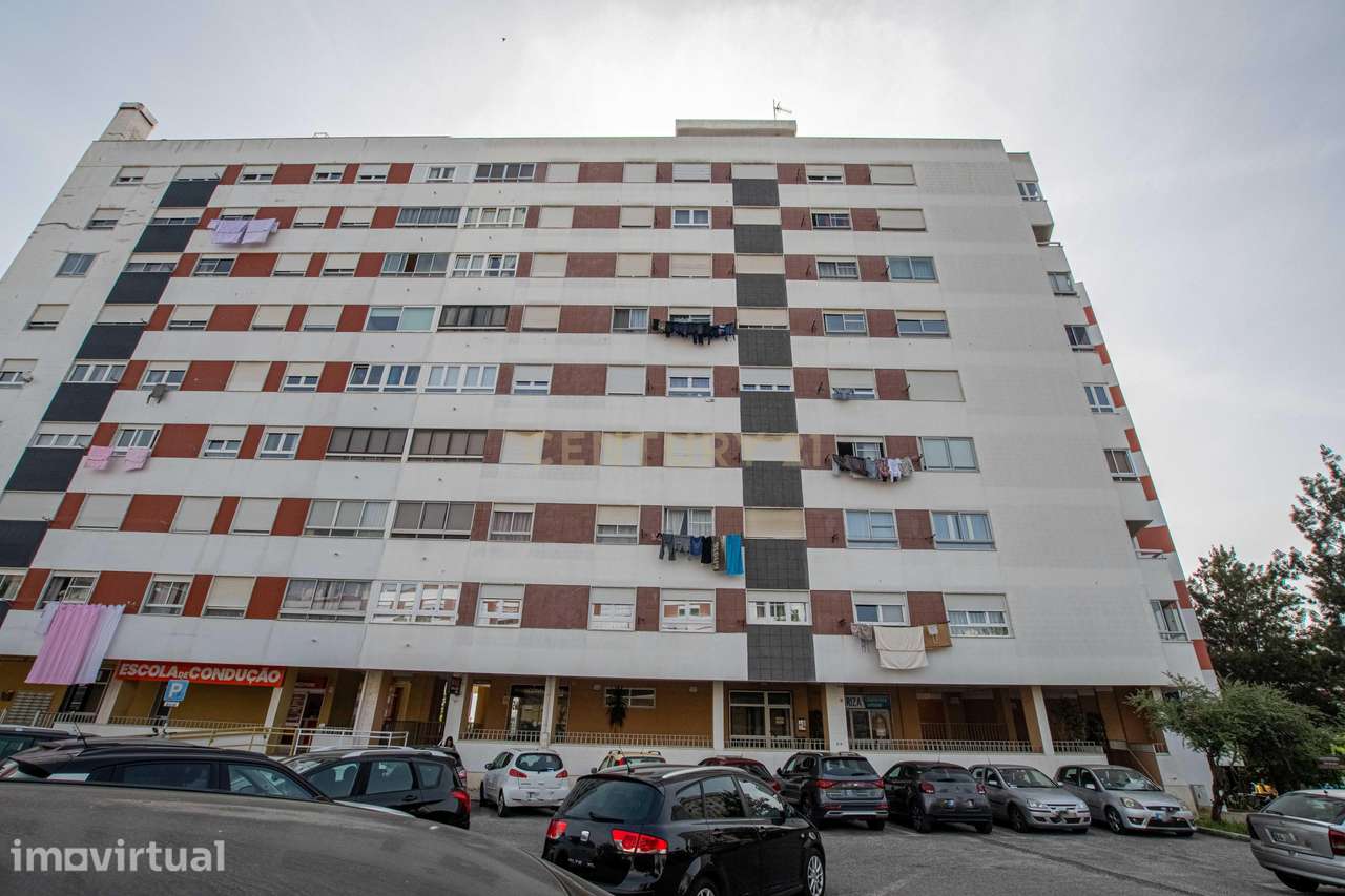 Apartamento T2 com Vista Panorâmica em Póvoa de Santa Iria - Grande imagem: 3/22