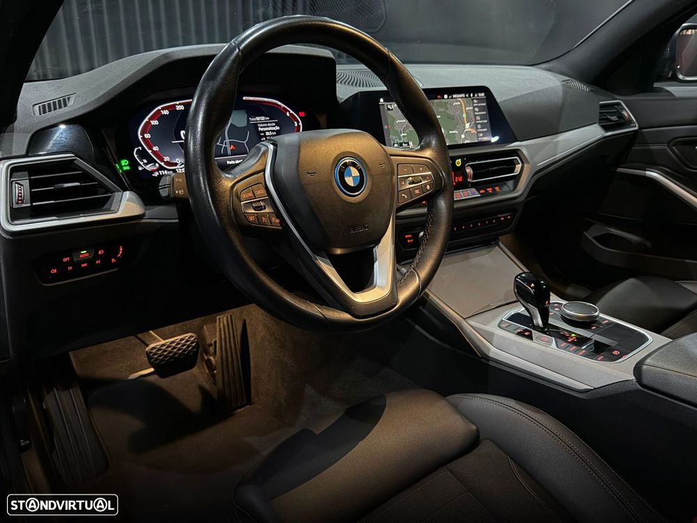 BMW 320 e Line Sport Auto - 15