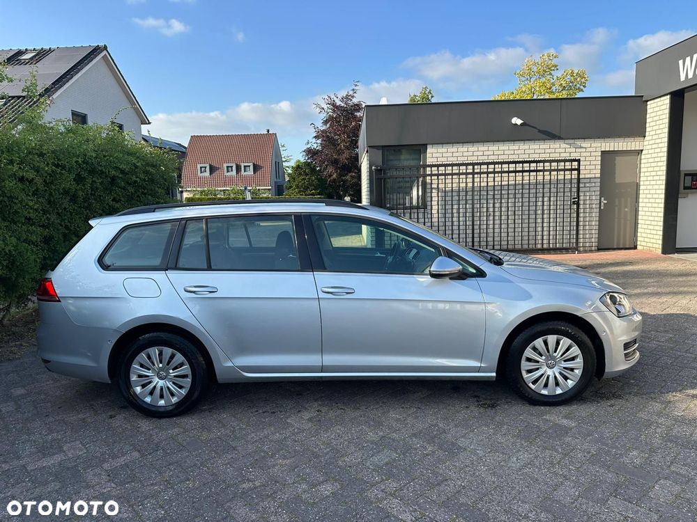 Volkswagen Golf 1.6 TDI BMT Comfortline - 9