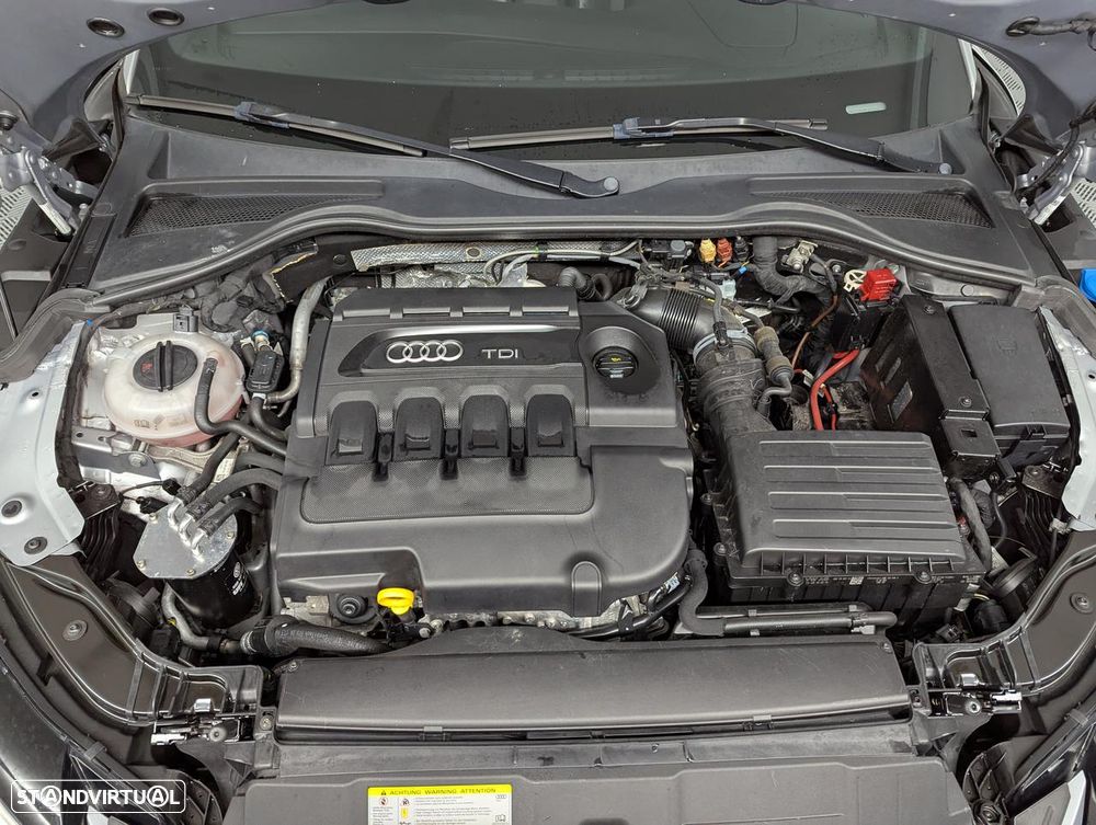 Audi TT Coupé 2.0 TDI S-line - 20