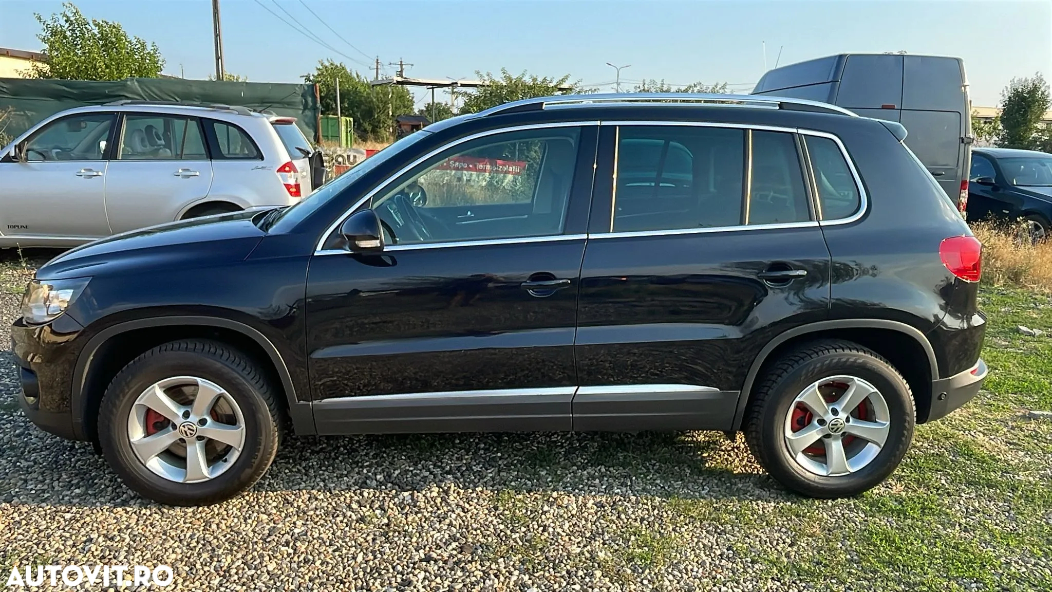 Volkswagen Tiguan - 3