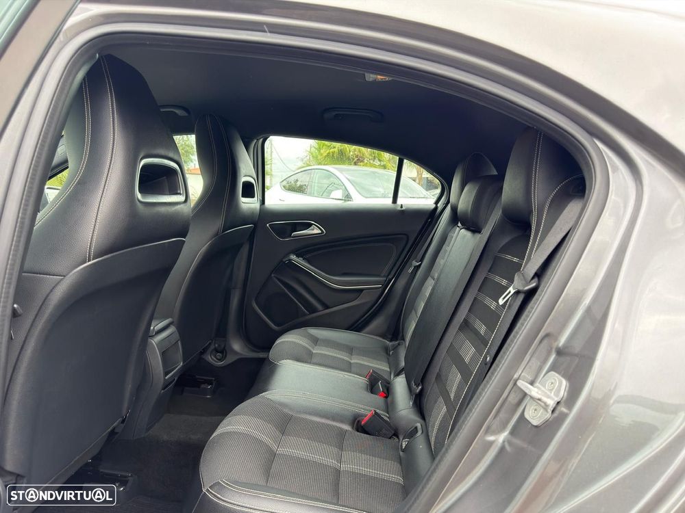 Mercedes-Benz A 180 d Urban - 15