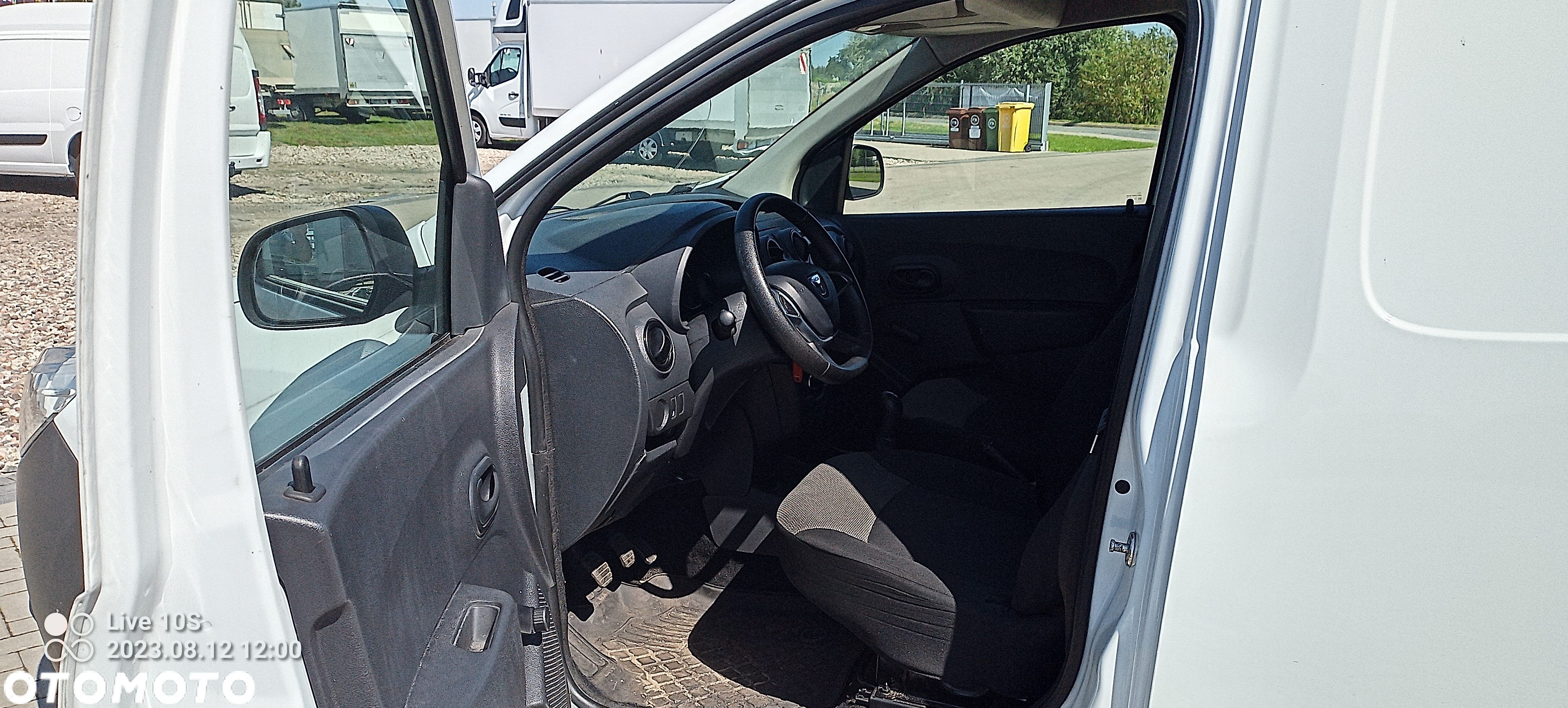 Dacia Dokker Maxi L2 Izoterma Mroźnia Chłodnia thermo King catering Salon PL - 16