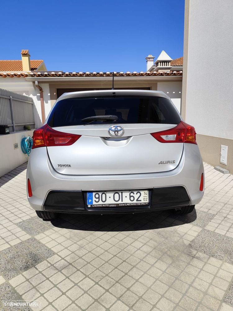 Toyota Auris 1.4 D-4D Comfort+Pack Sport - 6