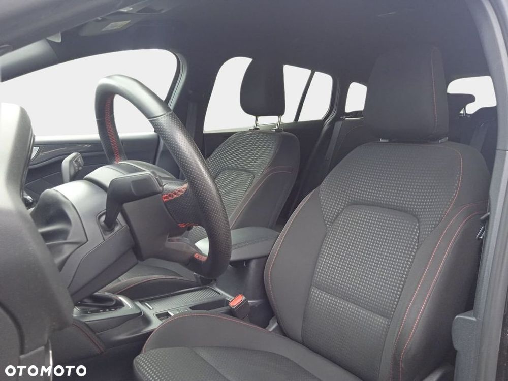 Ford Focus 1.0 EcoBoost mHEV ST-Line X - 33