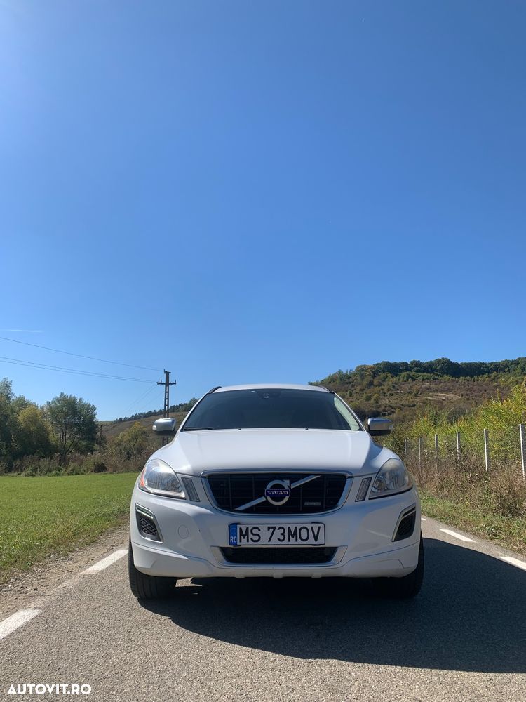 Volvo XC 60 D3 AWD R Design - 3