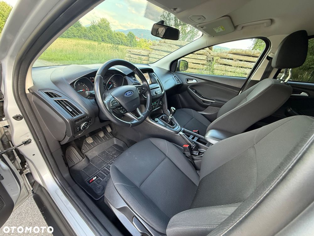 Ford Focus 2.0 EcoBlue Titanium X - 6