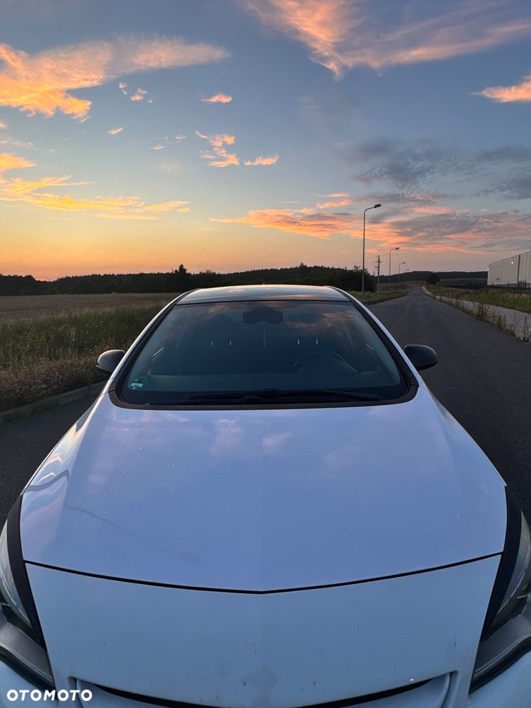 Opel Astra 1.6 T SIDI Cosmo S&S EU6 - 34