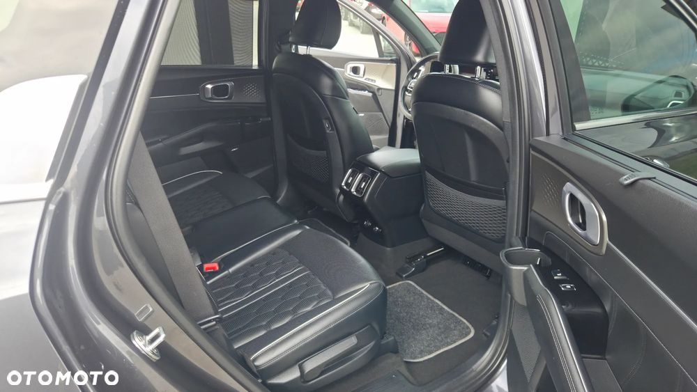 Kia Sorento 1.6T-GDI PHEV AWD OPF Platinum - 26