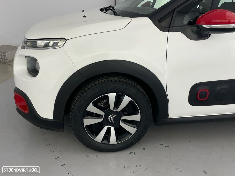 Citroën C3 1.2 PureTech Shine - 19