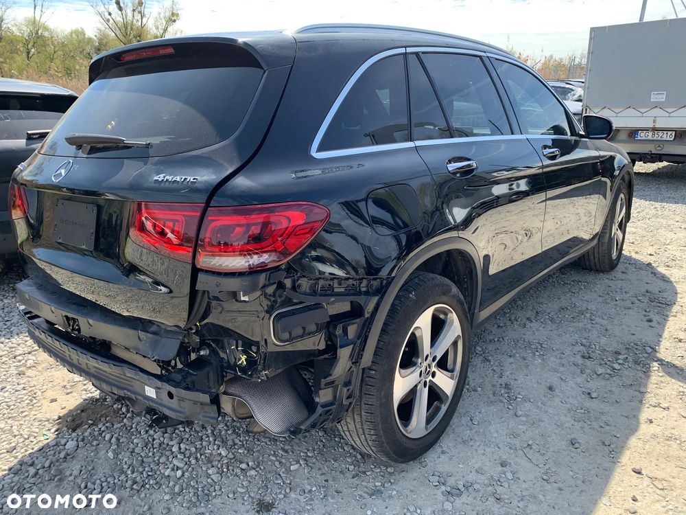 Mercedes-Benz GLC 300 4Matic 9G-TRONIC - 5