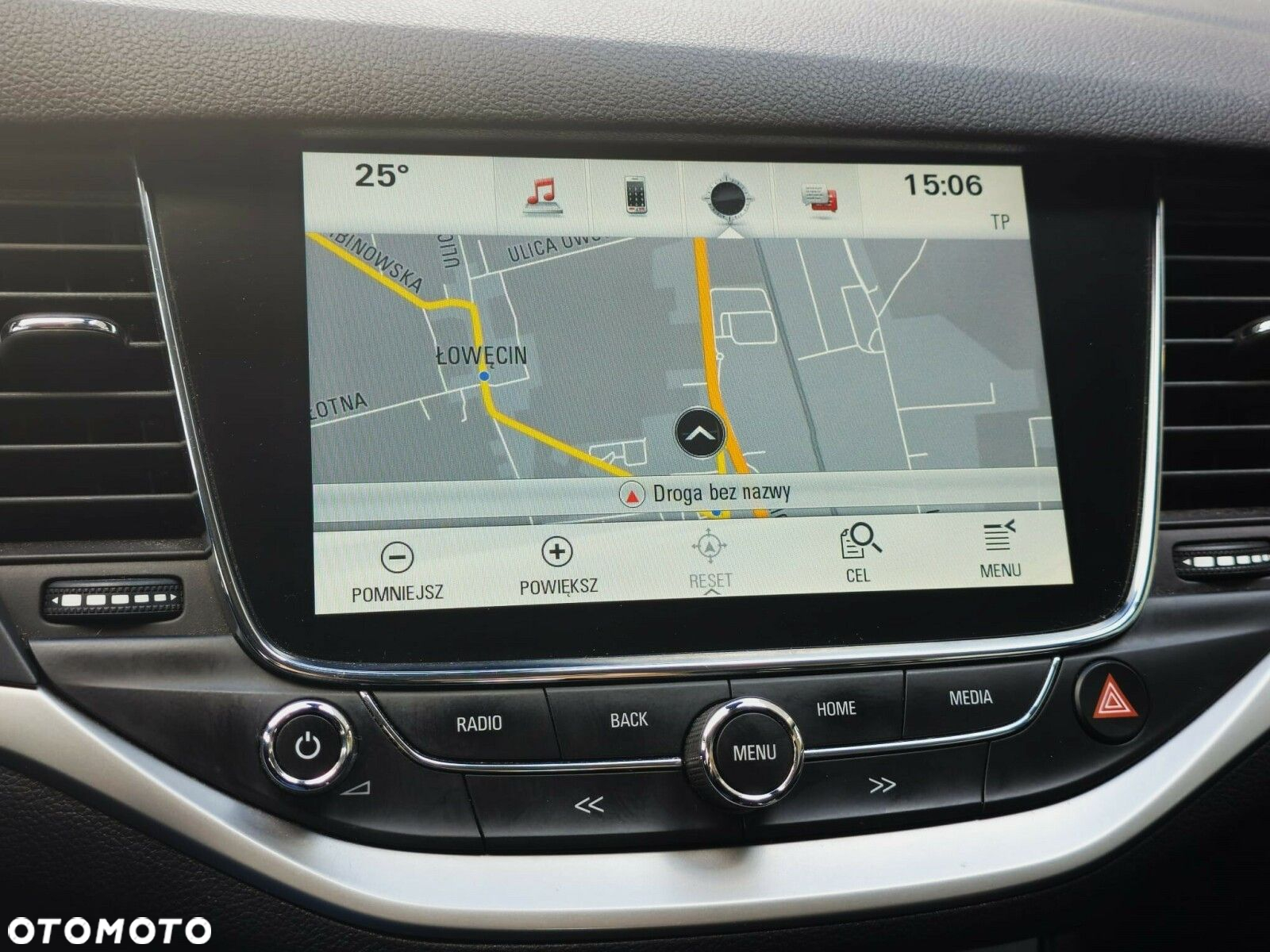 Opel Astra V 1.4 T Dynamic S&S - 14