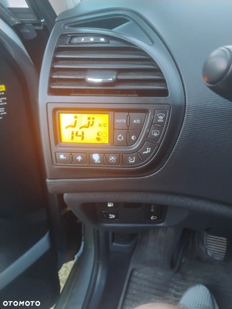 Citroën C4 Picasso 1.8i SX - 9