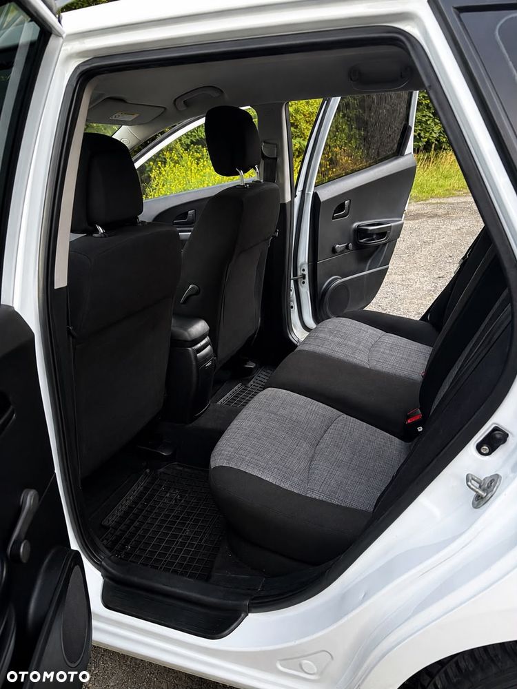 Kia Ceed - 6