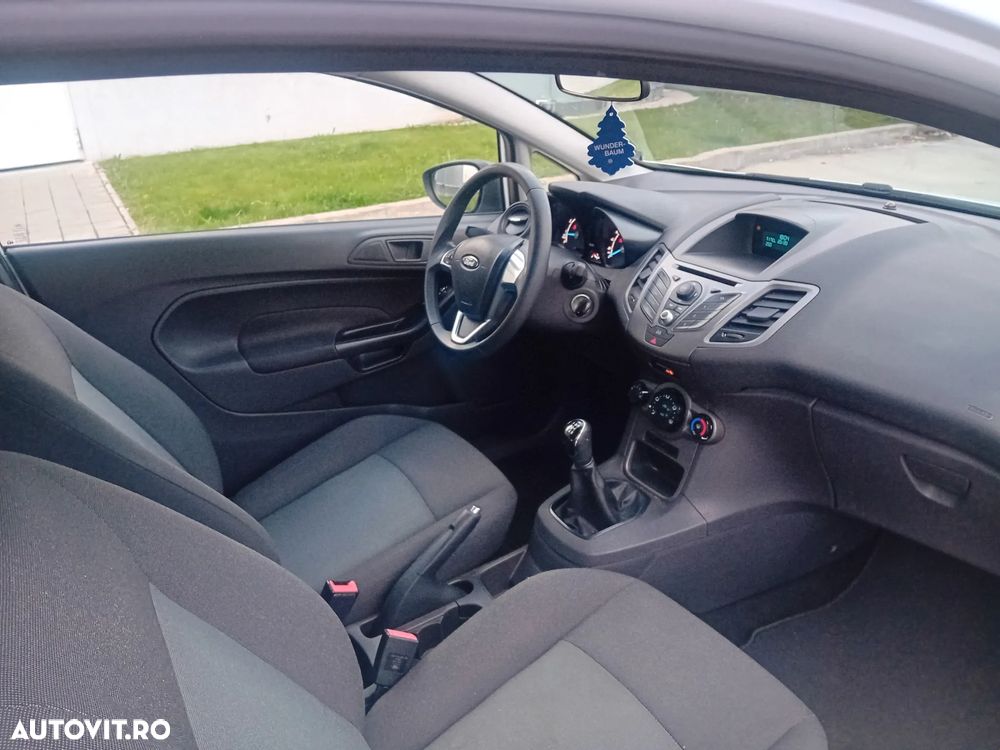 Ford Fiesta 1.25i Comfort - 11