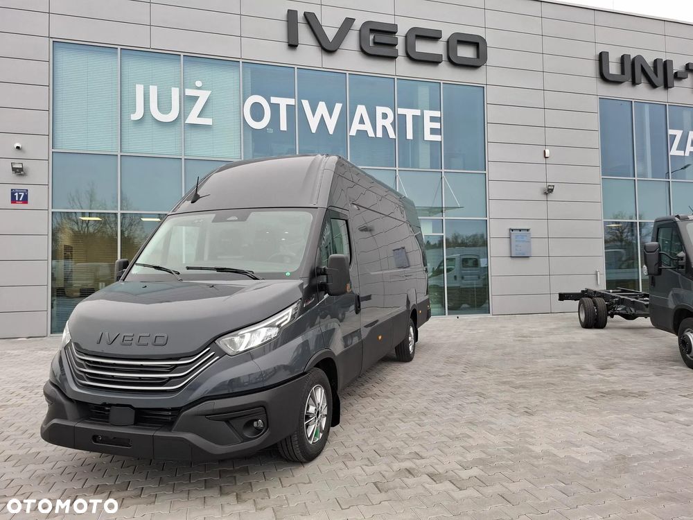 Iveco IMPONUJĄCA KUBATURA 18m3, ŚWIETNA DOSTĘPNOŚĆ, MINIMUM FORMALNOŚCI - 34