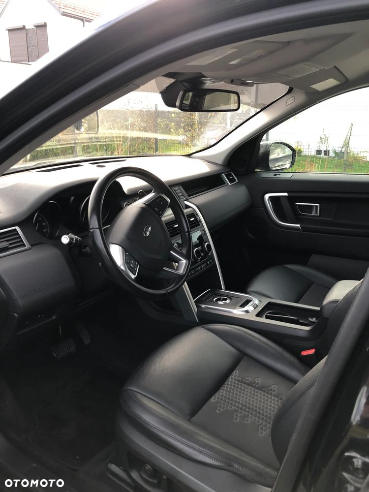 Land Rover Discovery - 16