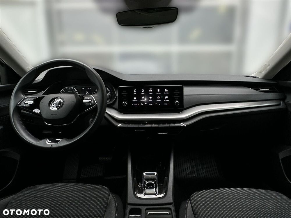 Skoda Octavia 2.0 TDI Ambition DSG - 8