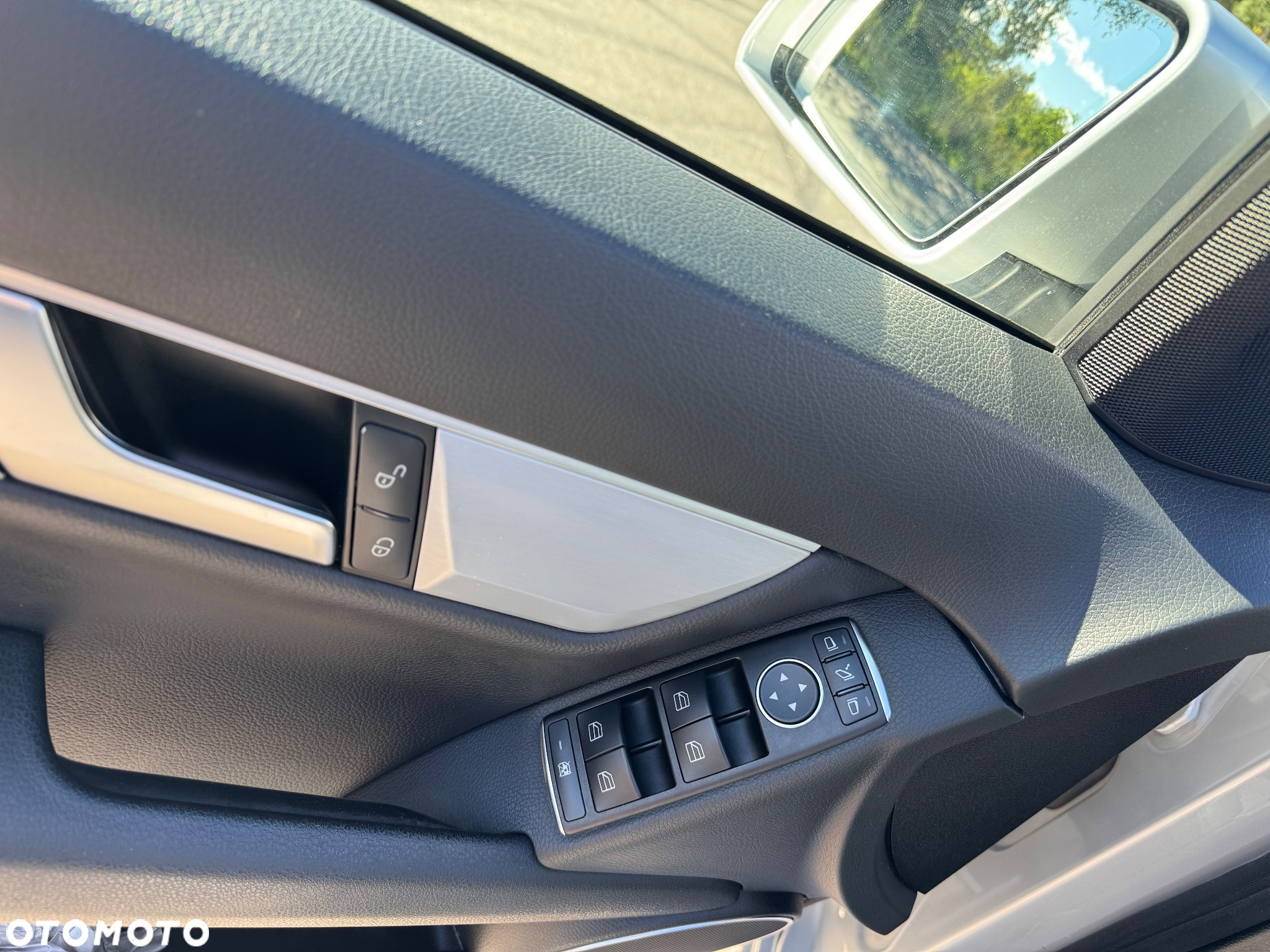 Mercedes-Benz Klasa C 180 T BlueEFFICIENCY 7G-TRONIC Avantgarde - 12