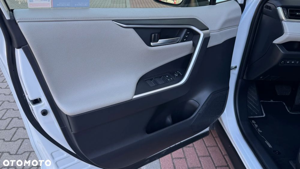 Toyota RAV4 2.5 Hybrid Executive 4x4 - 6