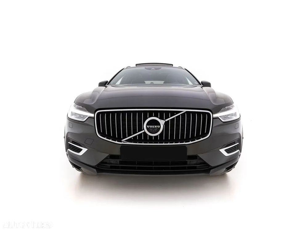 Volvo XC 60 D5 AWD Geartronic Inscription - 4