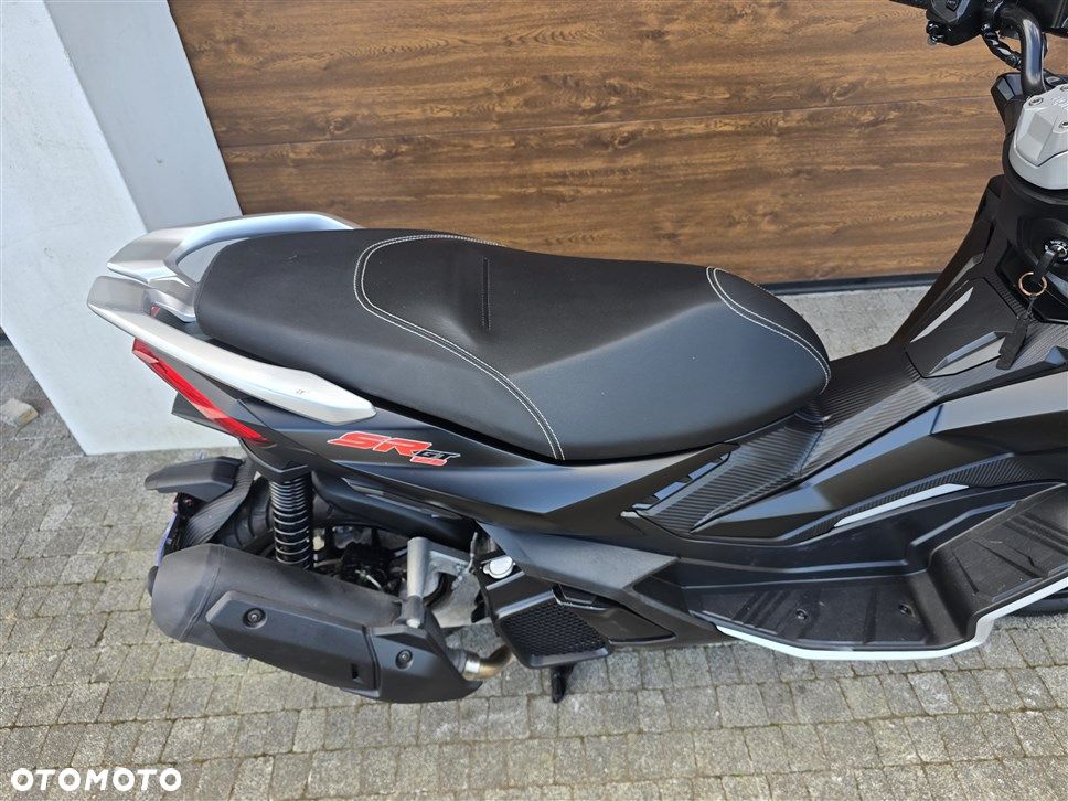 Aprilia SR - 15