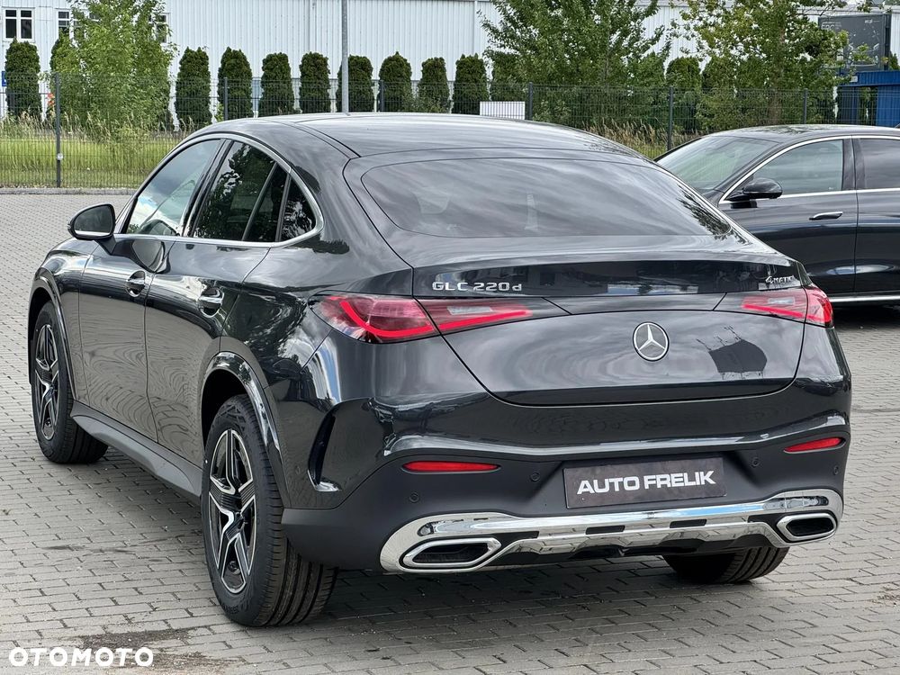 Mercedes-Benz GLC 220 d mHEV 4-Matic AMG Line - 12