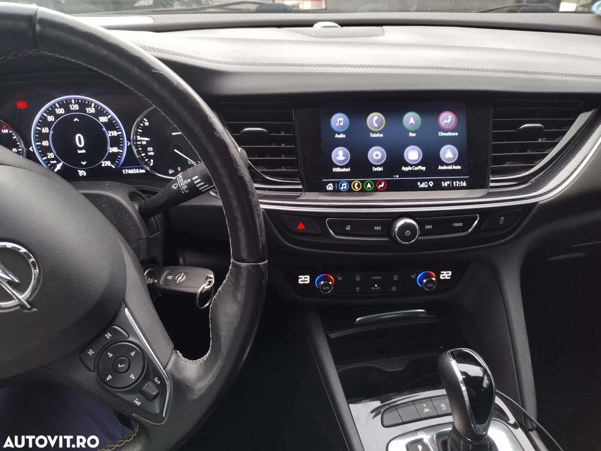 Opel Insignia Sports Tourer 1.6 ECOTEC Diesel Aut Exclusive - 12