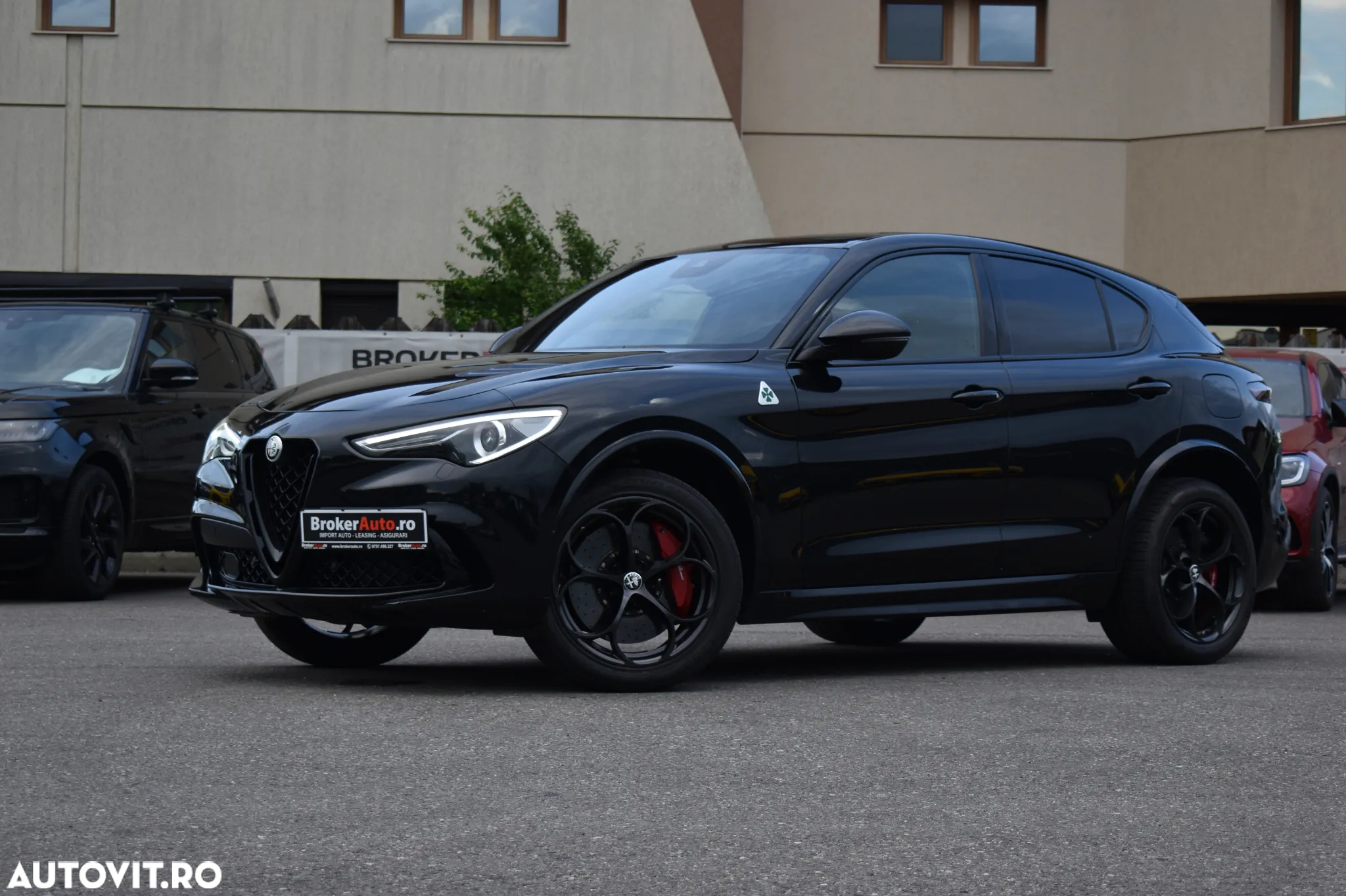 Alfa Romeo Stelvio V6 2.9 Bi-Turbo AT8-Q4 Quadrifoglio - 3