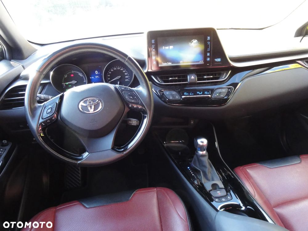 Toyota C-HR 1.8 Hybrid GPF Selection - 15