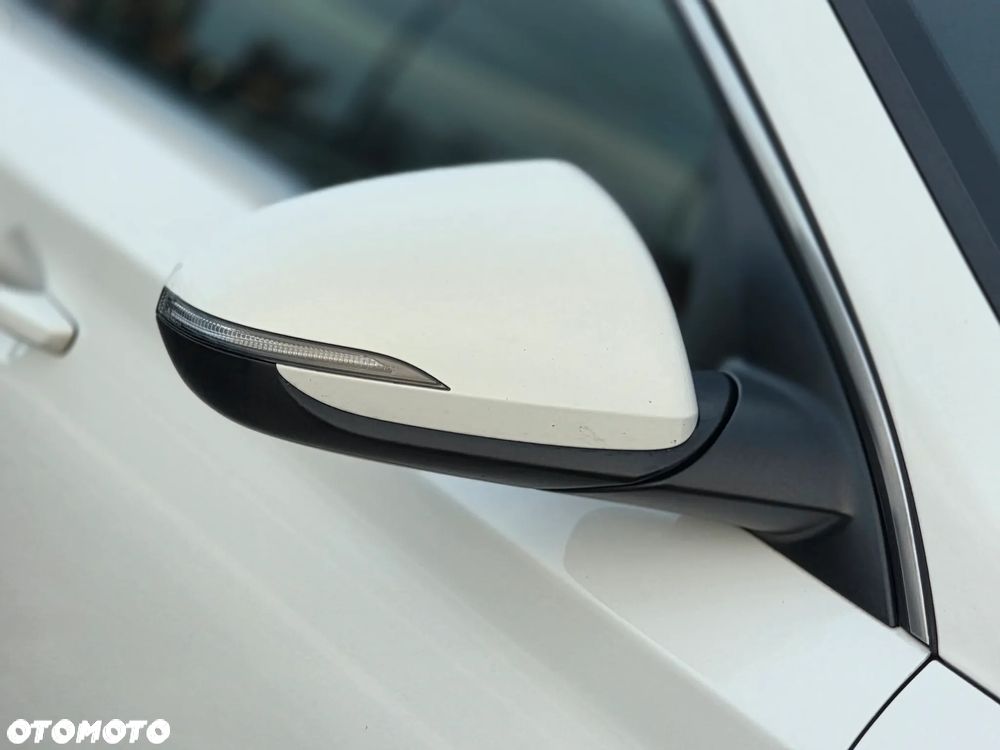 Hyundai i30 1.6 D Comfort - 30