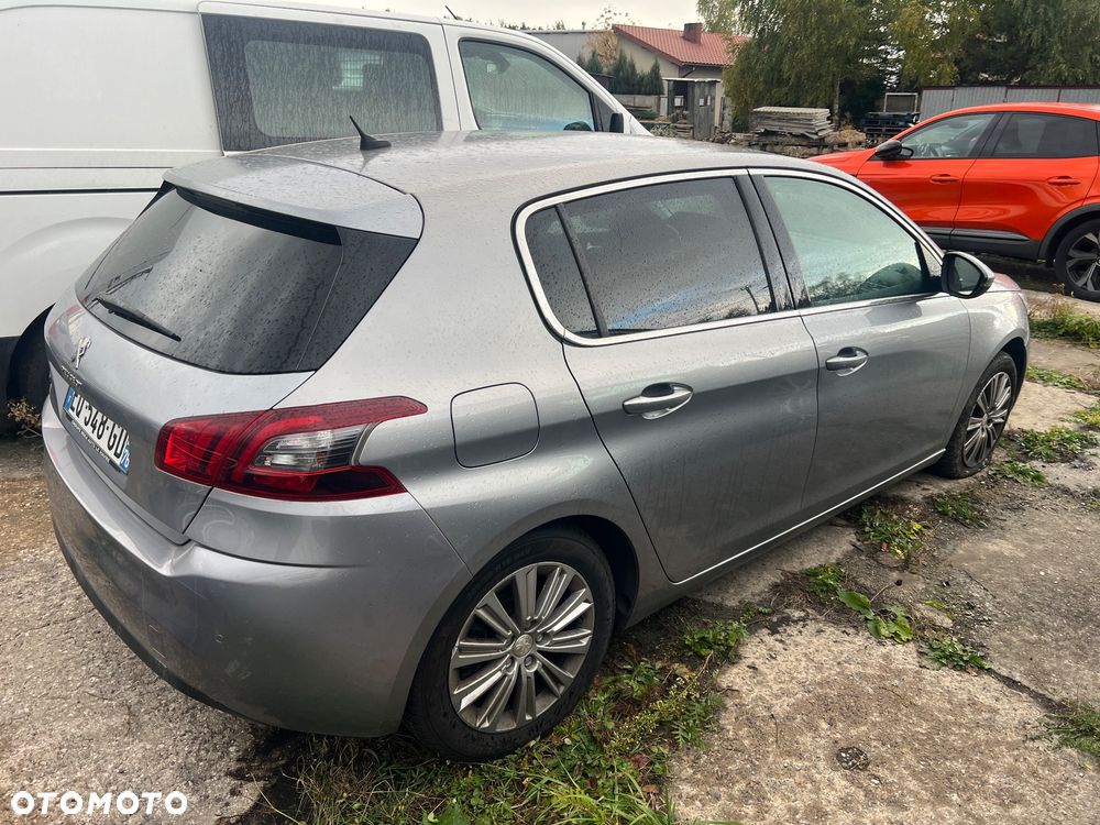 Peugeot 308 2017 photo 3