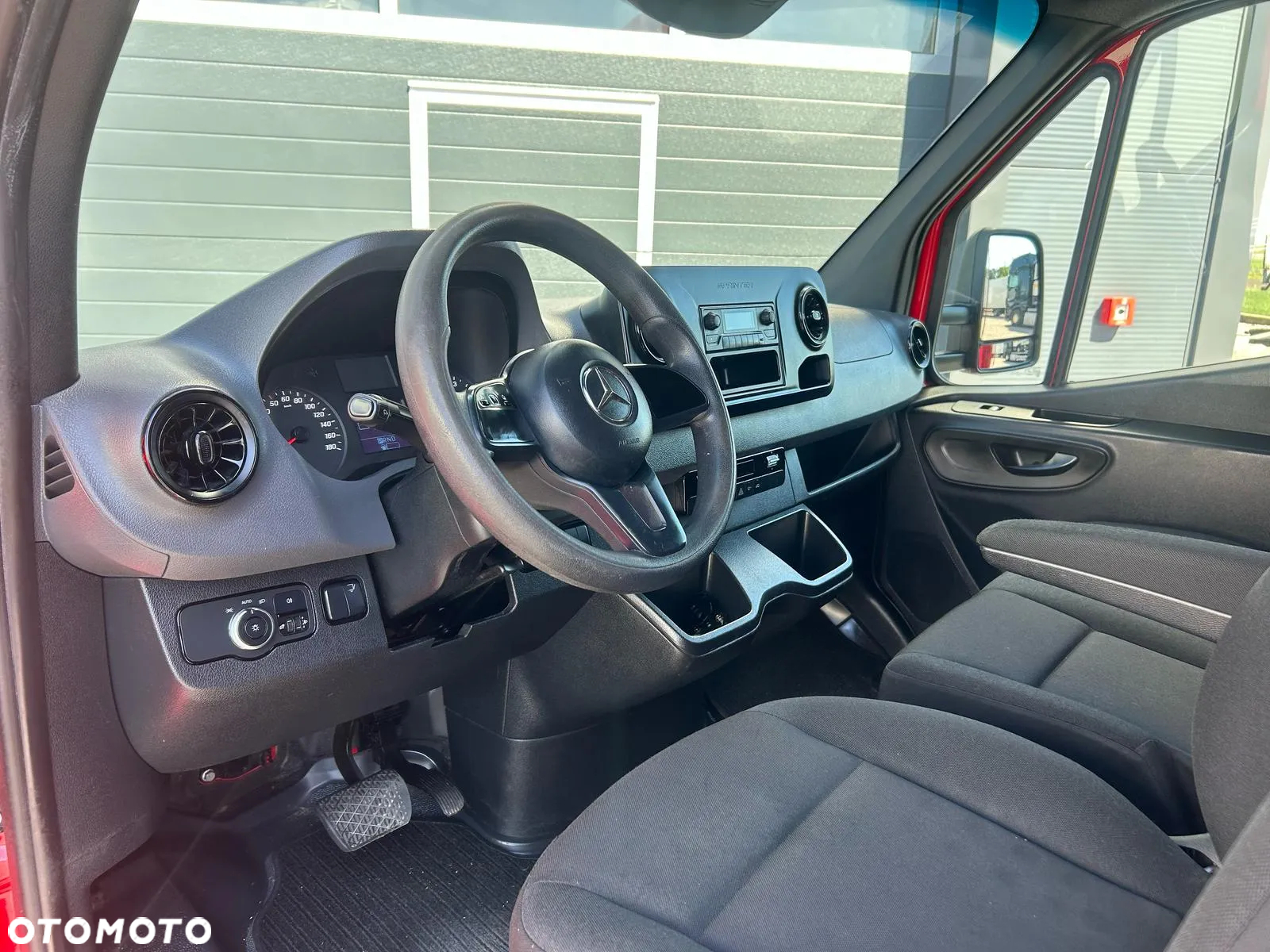 Mercedes-Benz Sprinter 514 CDI Kontener 8 palet + winda 750kg + drzwi boczne **Klima**Automat**Super stan**Sprowadzony** - 8