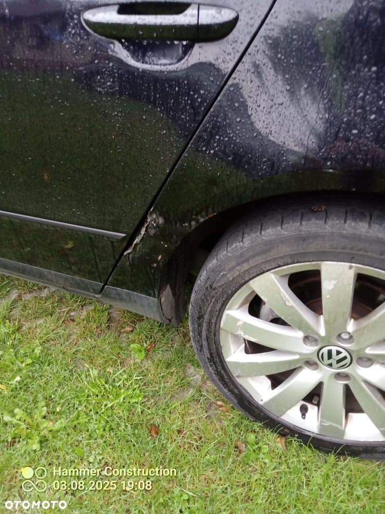 Volkswagen Passat - 5