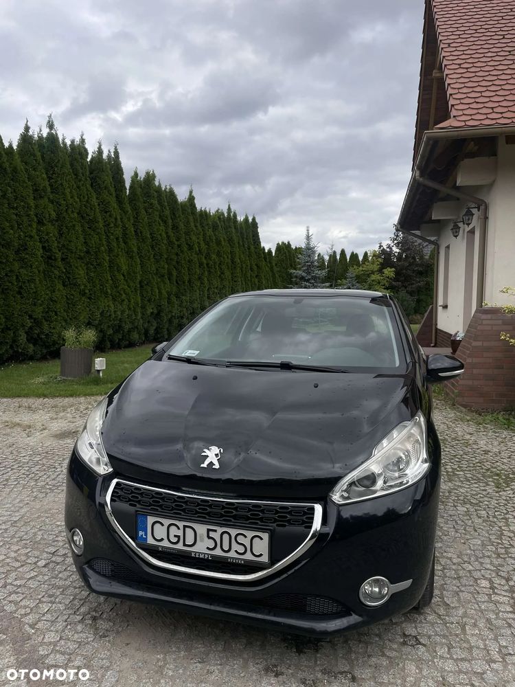 Peugeot 208 - 7