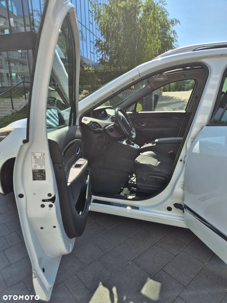 Renault Grand Scenic Gr 1.6 dCi Energy Bose Edition S&S - 6