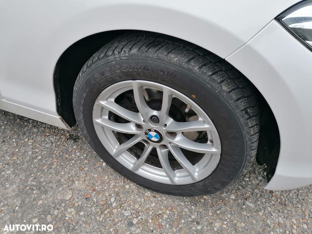 BMW Seria 1 116d EfficientDynamics Edition - 11