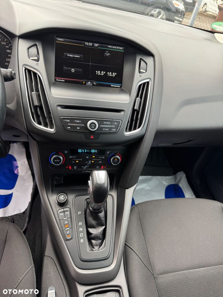 Ford Focus - 27