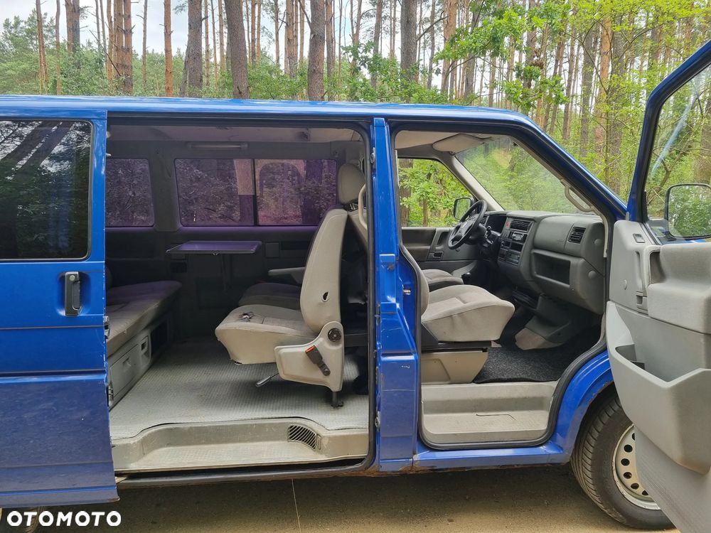 Volkswagen Multivan - 5